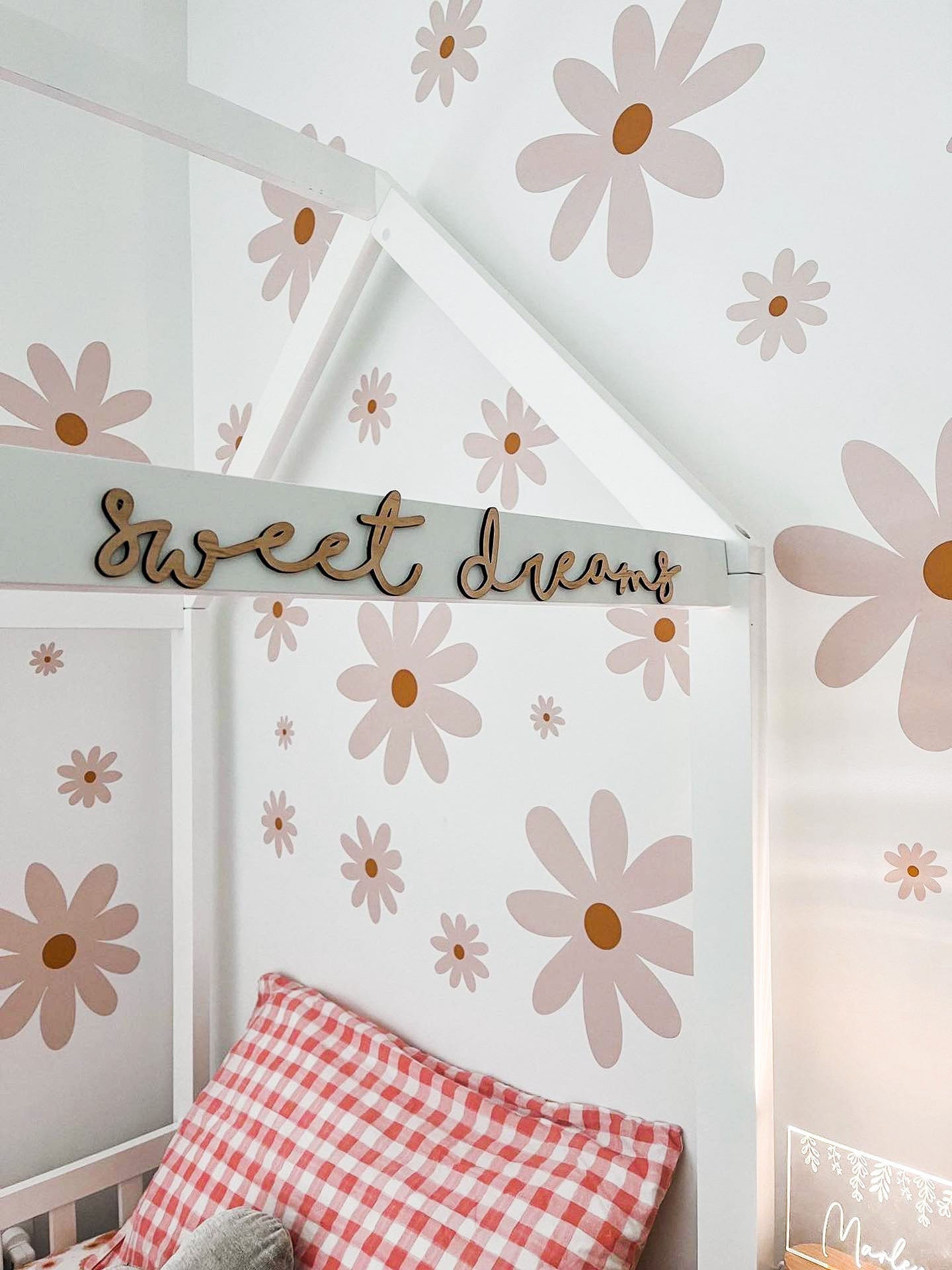 Simple Daisy's