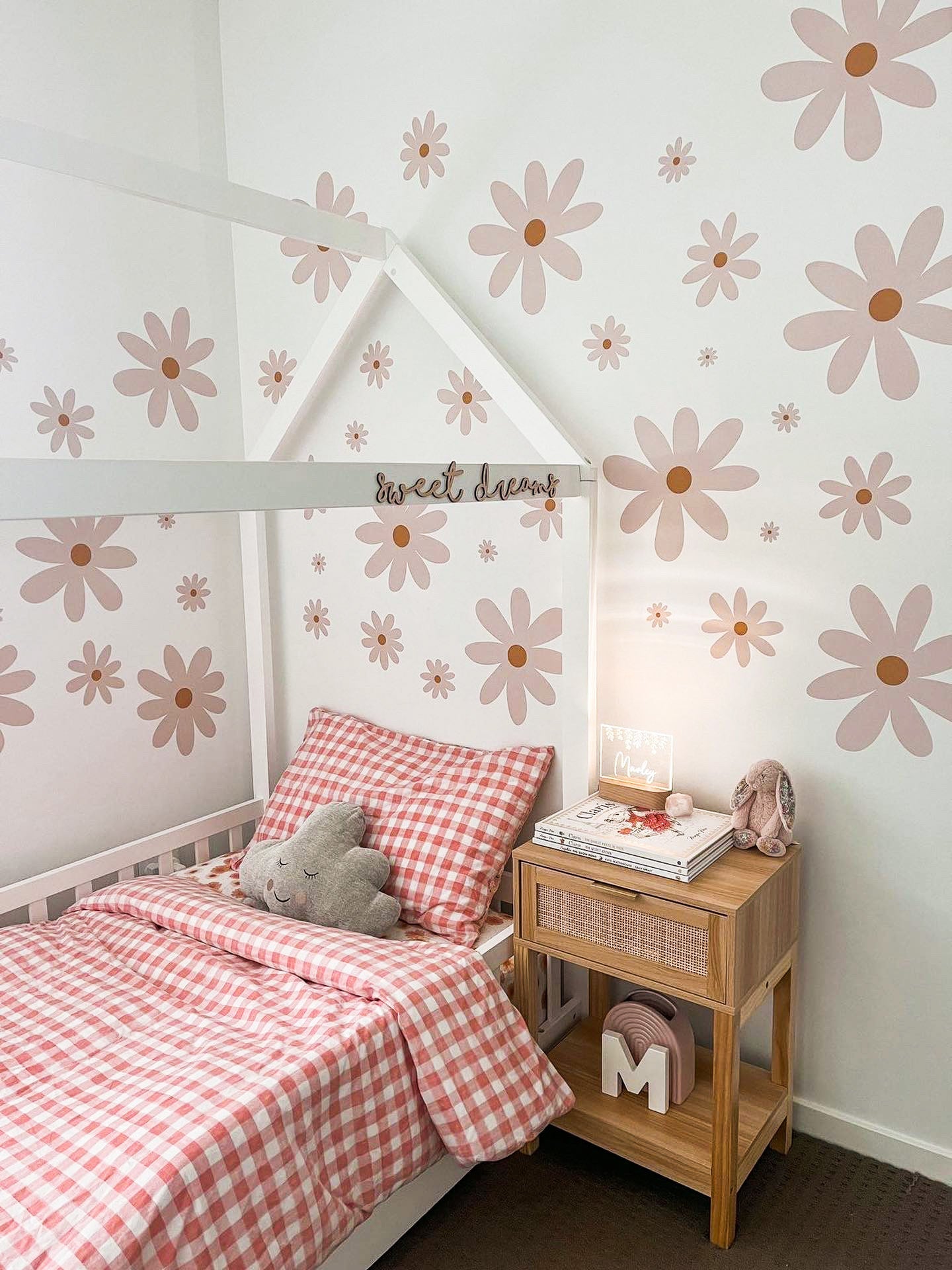 Simple Daisy's